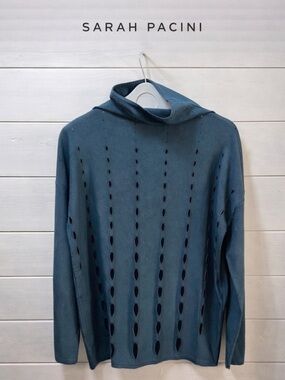 SARAH PACINI – Long Openwork Sweater – One Size